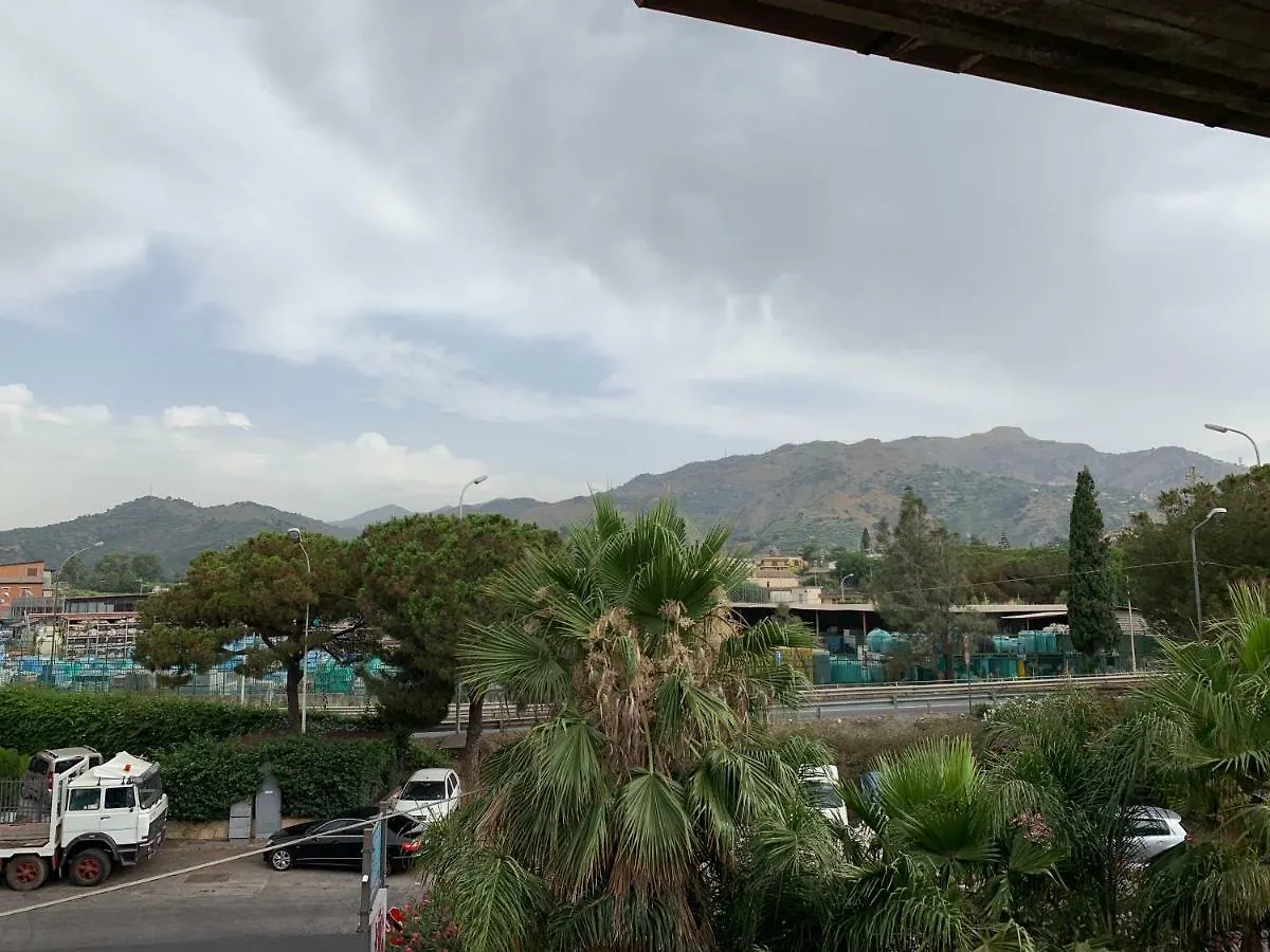 Casa vacanze Giardini Naxos Italia